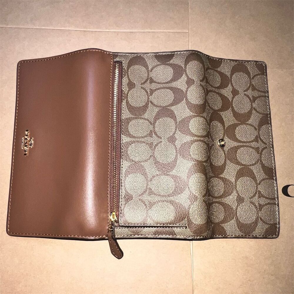 COACH Leather Trifold Wallet Brown w Gold Hardware AUTHENTIC - Picture 4 of 7